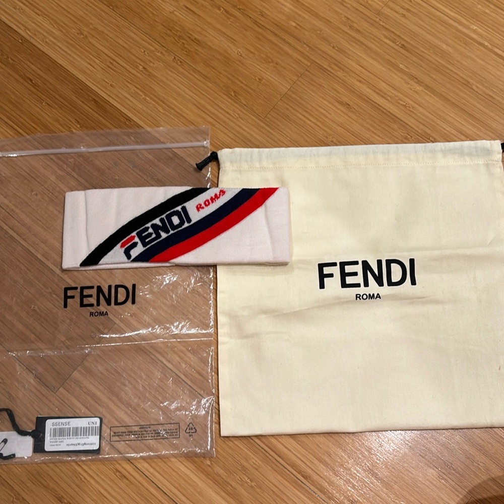 Fendi mania white wool headband